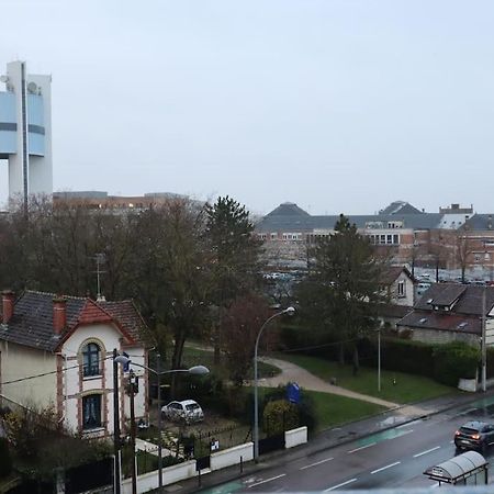 Secteur Hopital Universites Et Centre Sportif Saint-André-les-Vergers Екстериор снимка